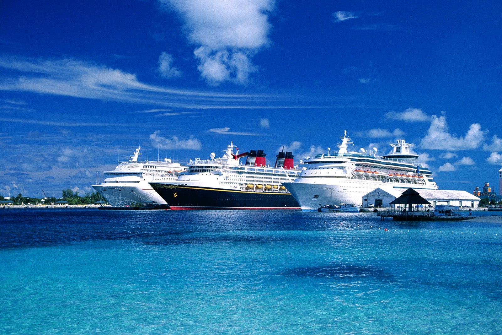 Ships, New Providence, Bahamas