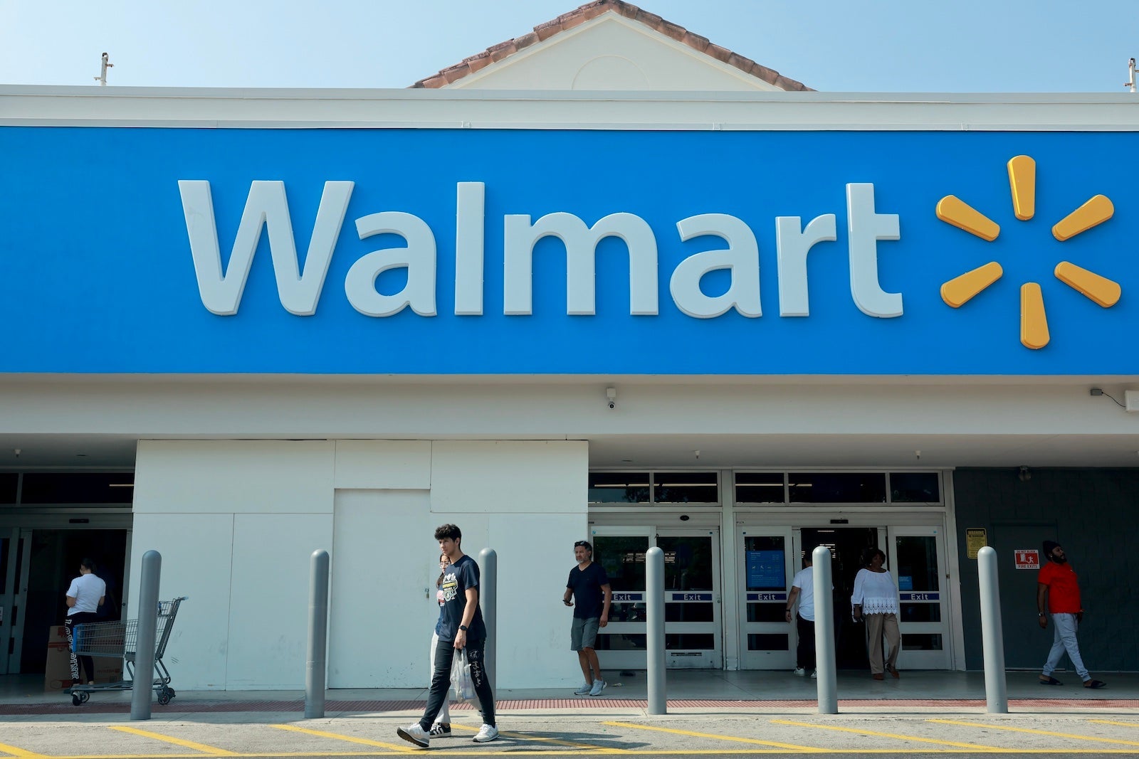 Walmart Announces Layoffs Of Some Corporate Staff