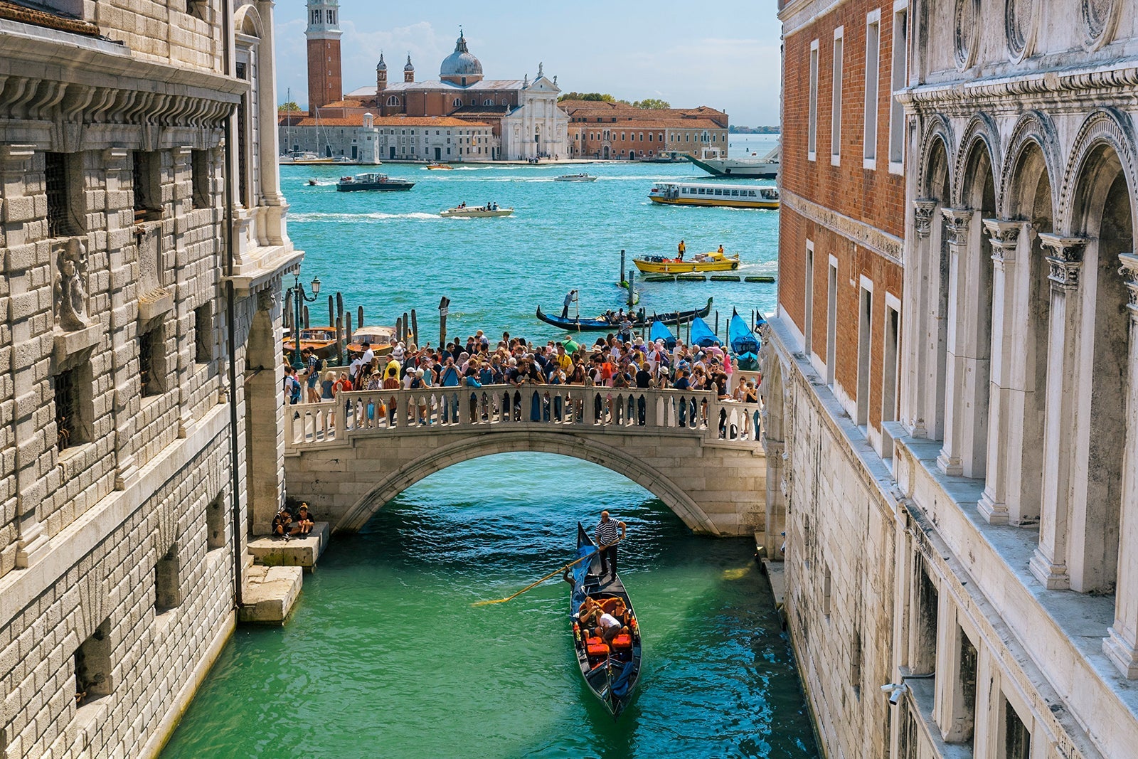The Ponte della Paglia Venice Italy_Planet One Images:Universal Images Group via Getty Images