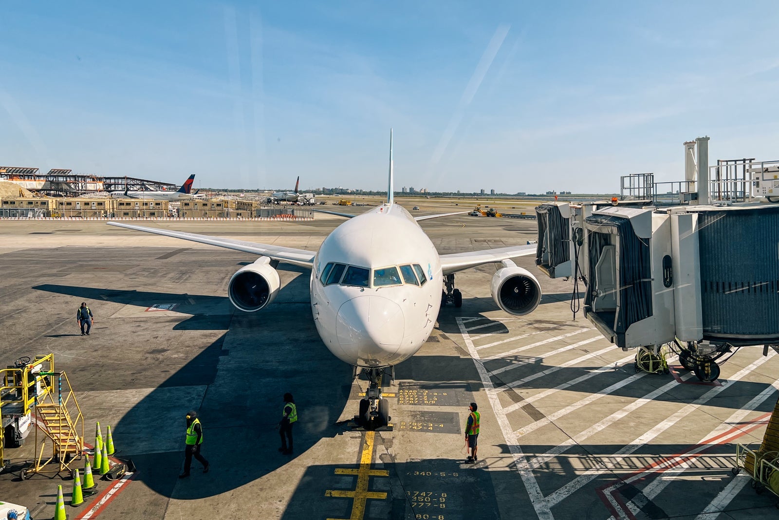 CAMERON SPERANCE/THE POINTS GUY