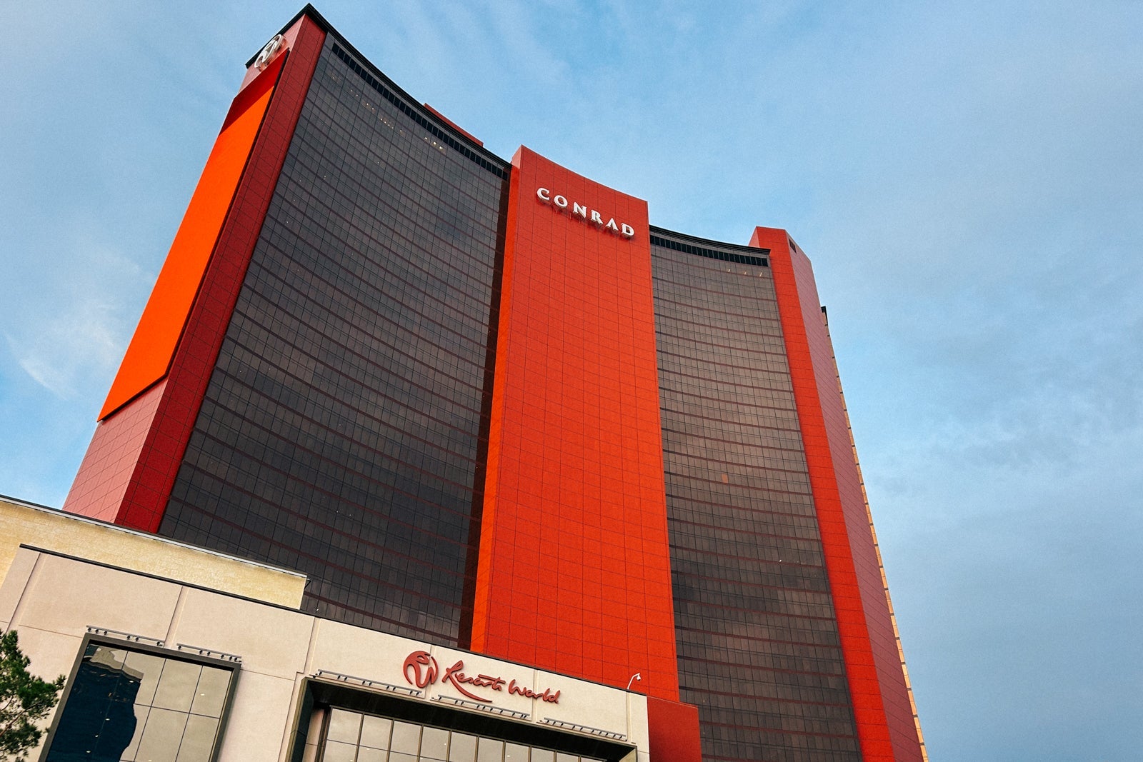 MACKENZIE ROCHE/THE POINTS GUY