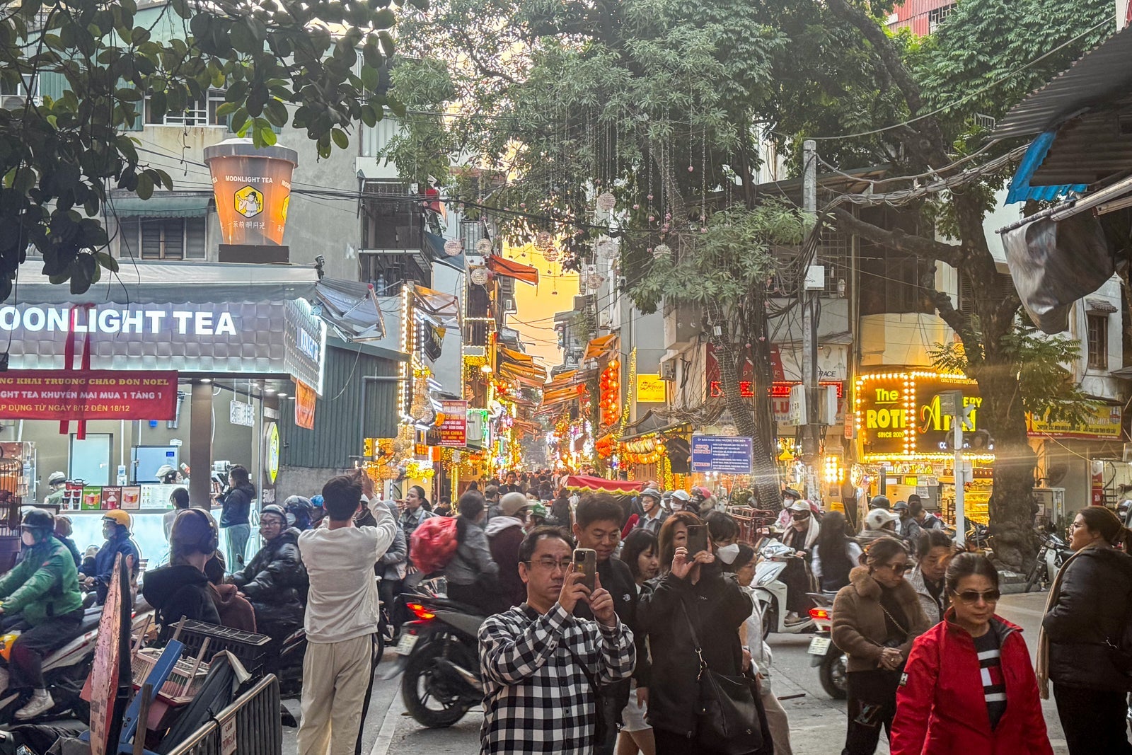 Around the World Trip Vietman