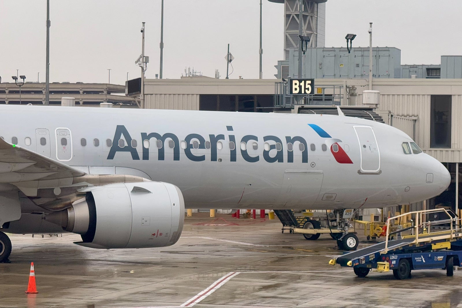 American Airbus A320