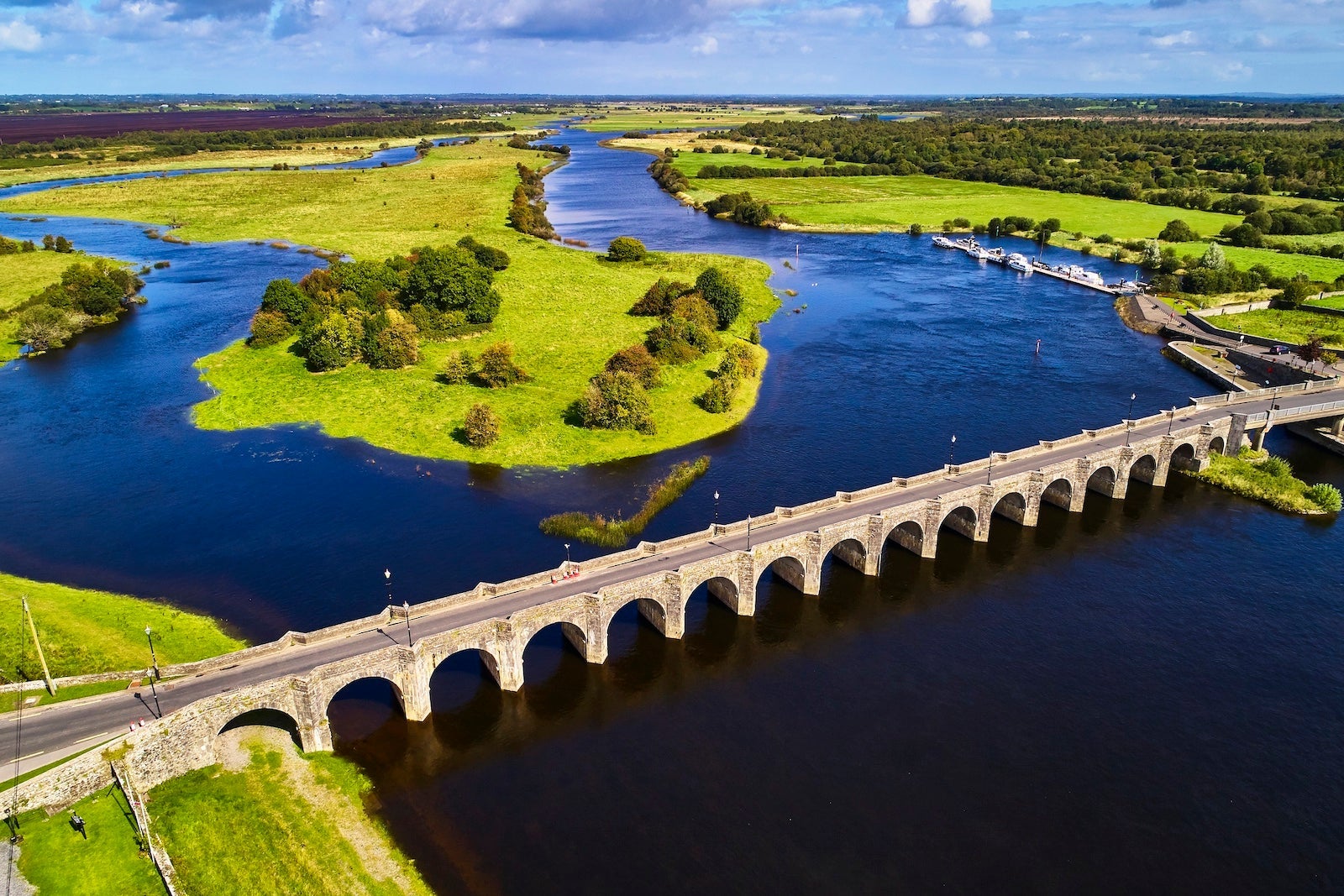Shannonbridge, Ireland