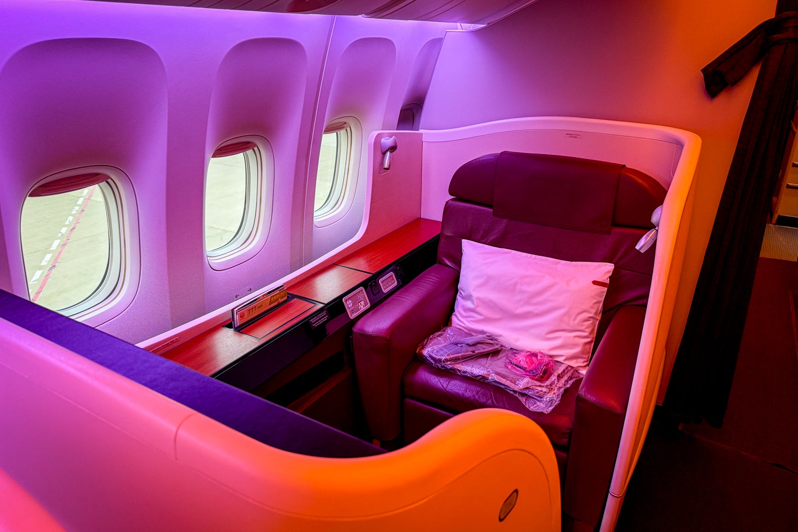 Japan Airlines First Class 777-300 ORD-NRT