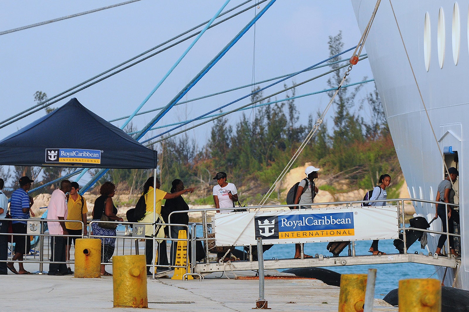 Cruise Boarding_NURPHOTO