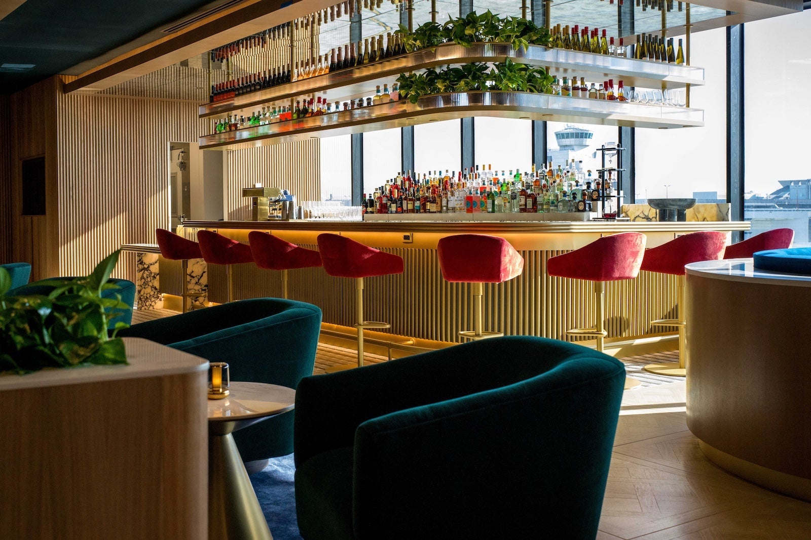 British Airways' new bar in Miami lounge