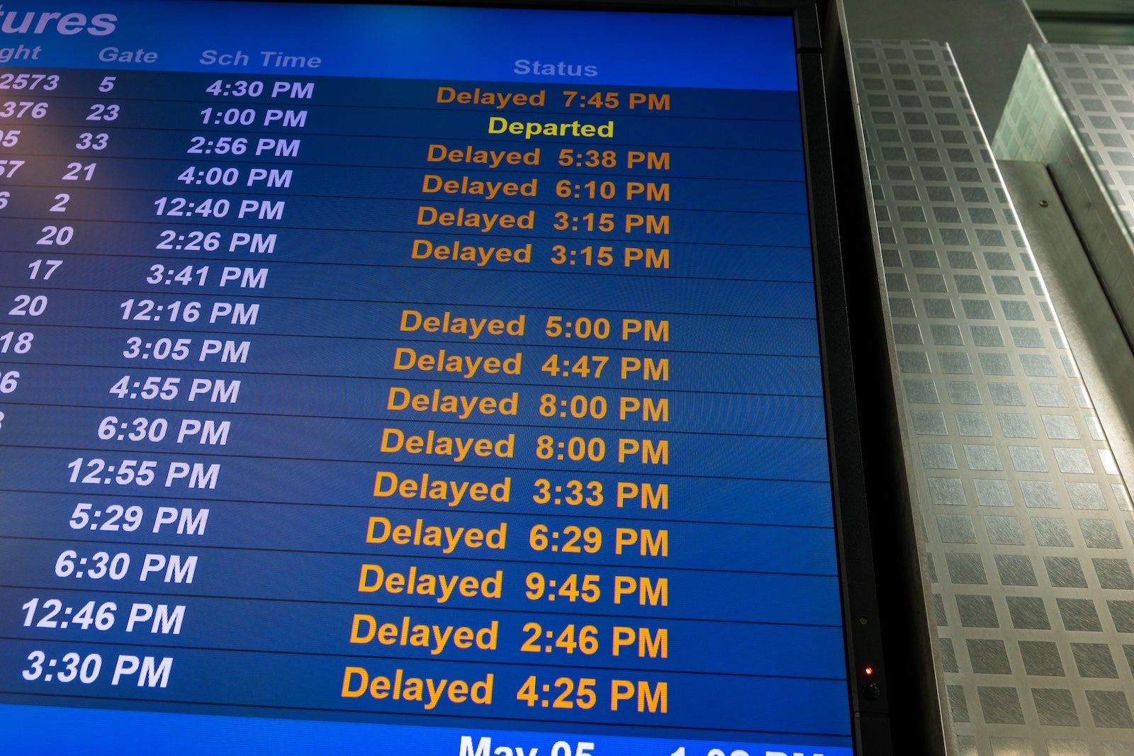 Staffing Shortages And Technology Issues Cause Week-Long Delays At Newark Airport