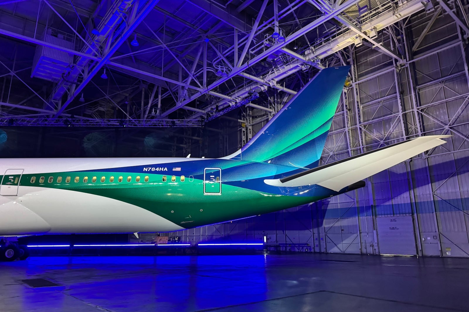 alaska 787 16