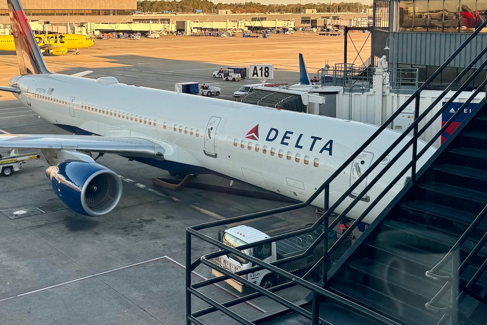delta boeing 757-200