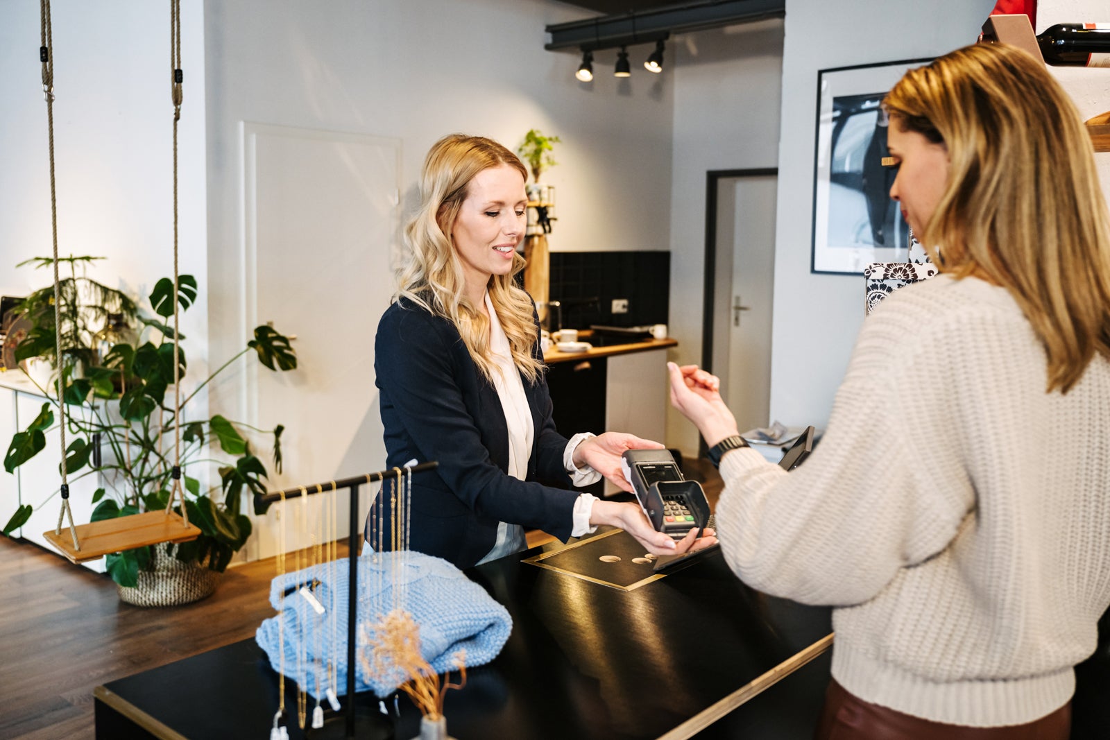 Customer Buying Product Using Contactless Payment