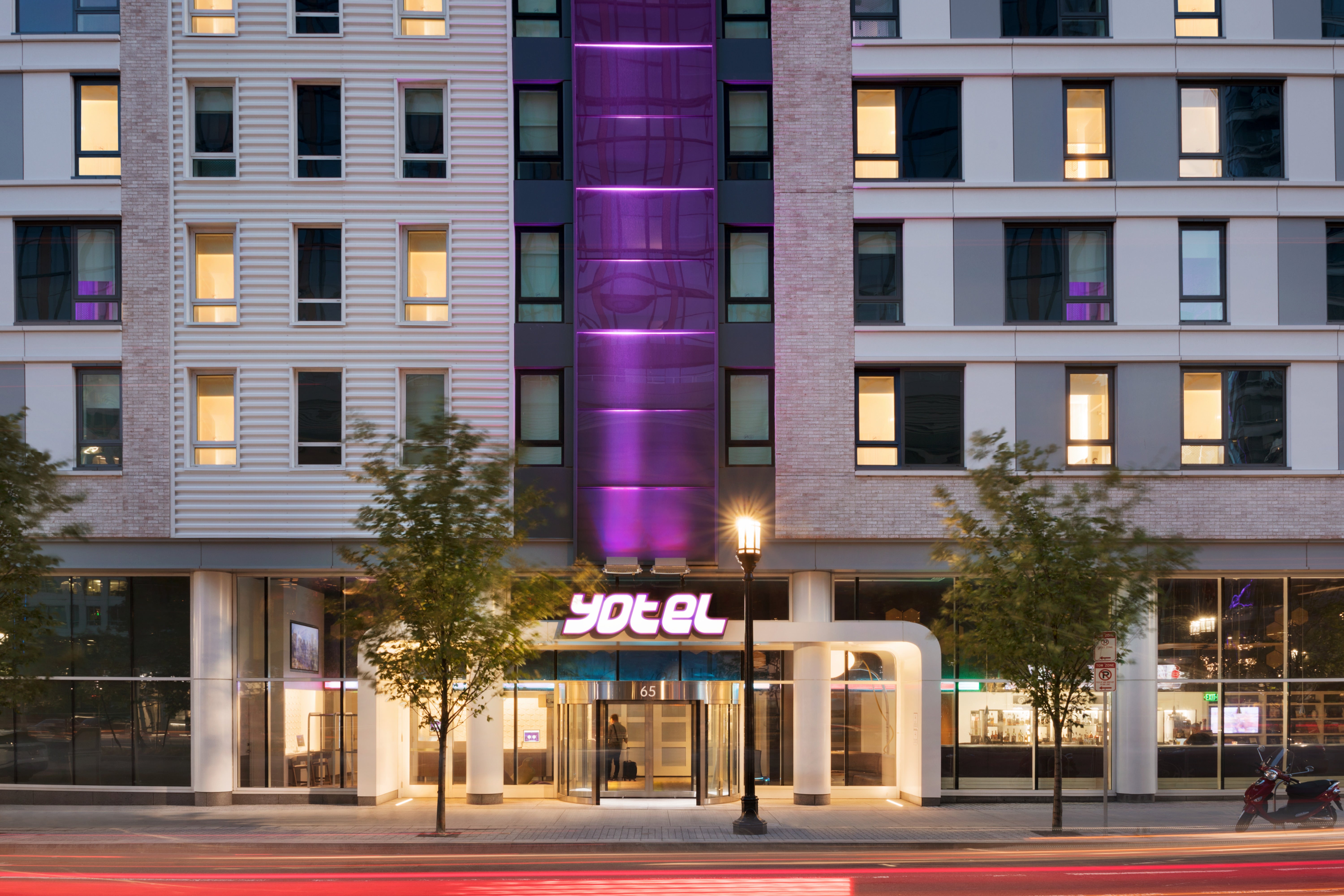 YOTEL_exterior