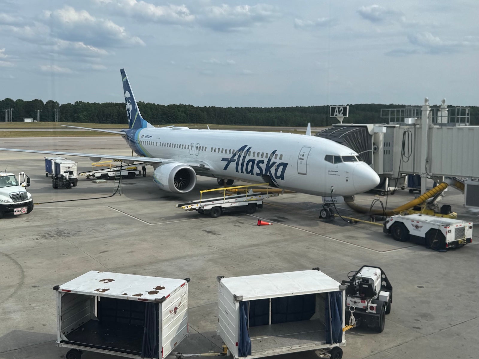 alaska airlines 737