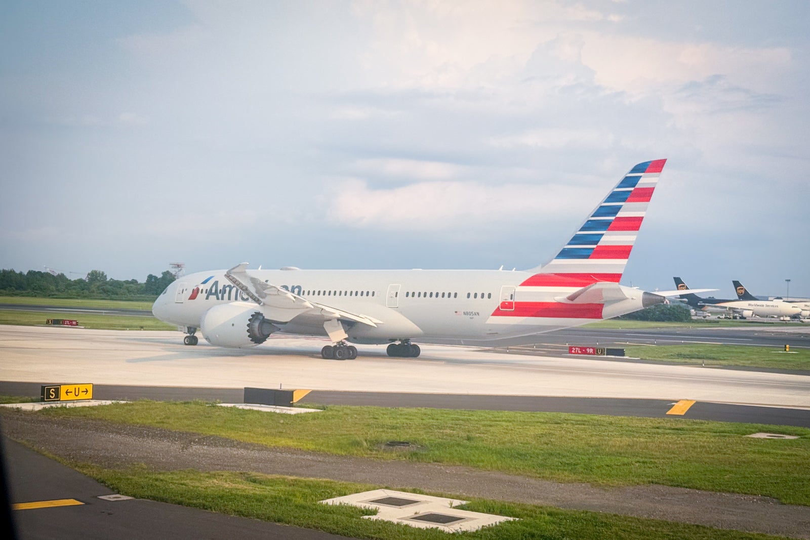 American Airlines Flight to Prague on the Boeing 787-8