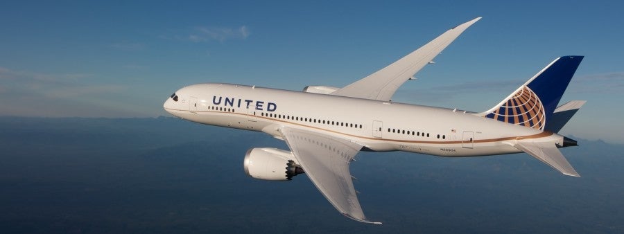 United 787 Dreamliner featured