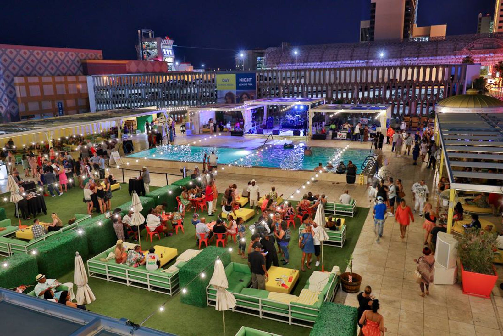 16 best hotel pools in Las Vegas 21 ?url=https%3A%2F%2Fthepointsguy.global.ssl.fastly.net%2Fus%2Foriginals%2F2023%2F01%2FBest Hotels Vegas Pools Downtown Grand FB