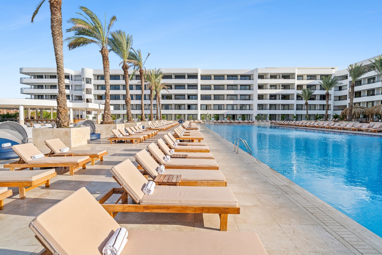 11 best Hilton all-inclusive resorts 17 ?url=https%3A%2F%2Fthepointsguy.global.ssl.fastly.net%2Fus%2Foriginals%2F2025%2F05%2FThe Rif at Mangrove Beach Corendon Curacao All Inclusive Curio by Hilton FB