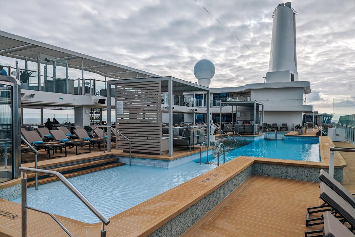 Silver Ray Roma Silver Ray cruise ship review: A modern-yet-classic luxury ship for ...