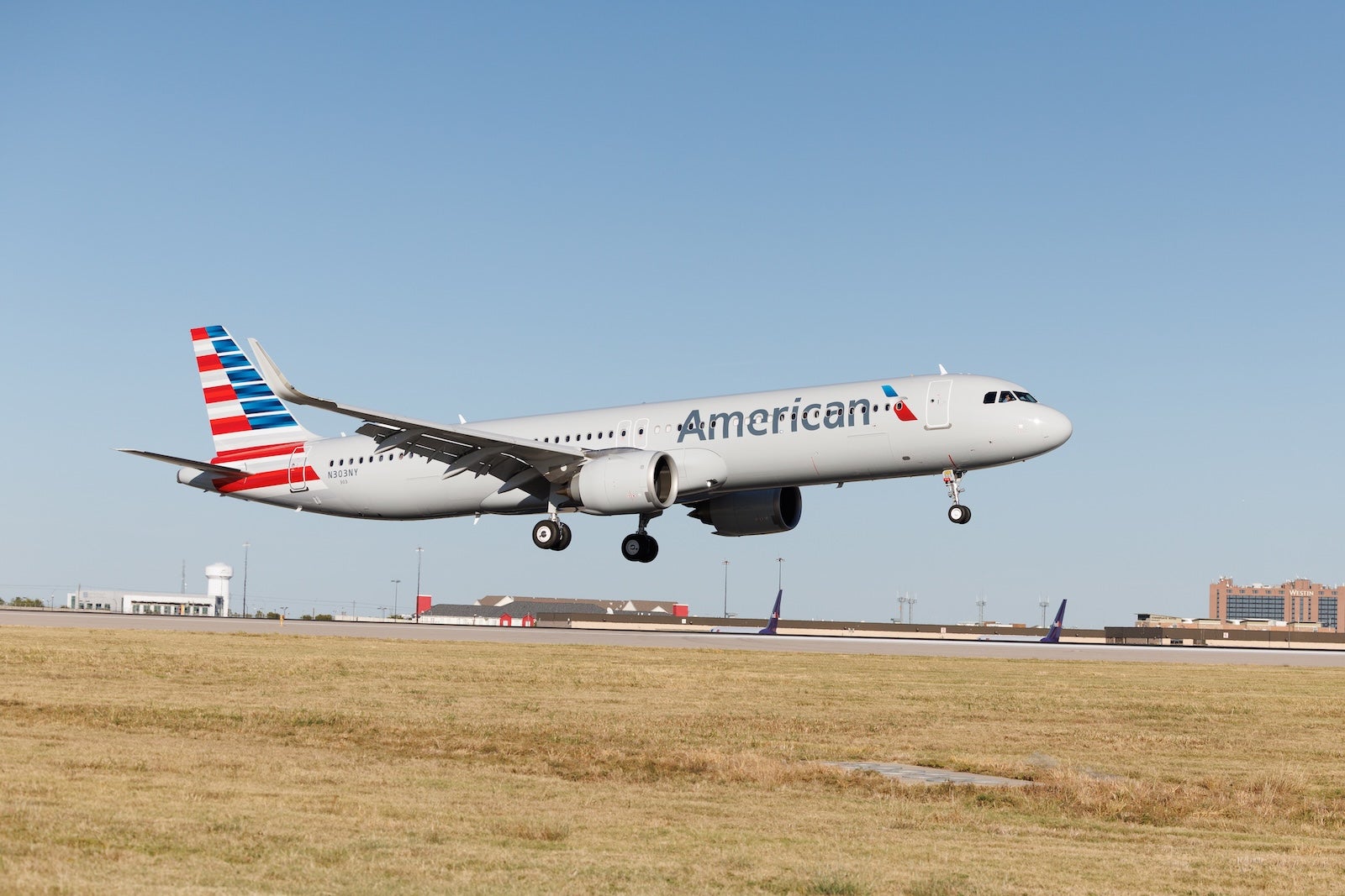 American Airlines adds 3 new European destinations in 7-route expansion