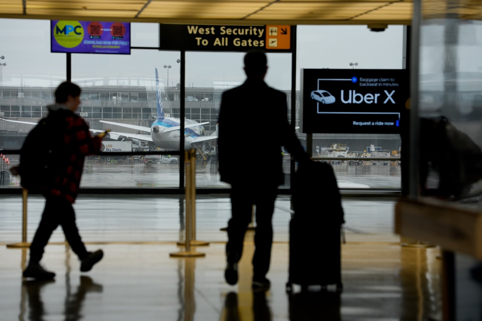 Finally, some better news about airfare: Our tips for booking as flight prices cool (a little)