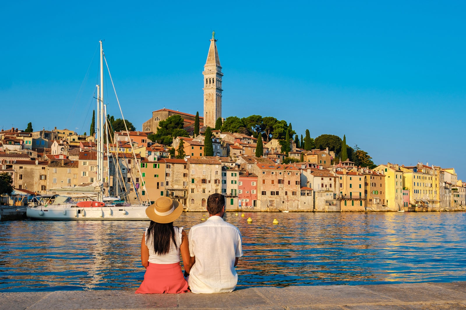 Which purchases count as travel with Chase Sapphire Preferred and Chase Sapphire Reserve?