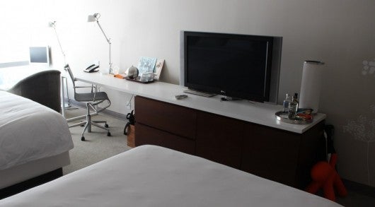 Andaz West Hollywood TV and desk