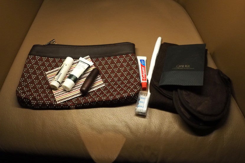 The simple but attractive amenity kit.