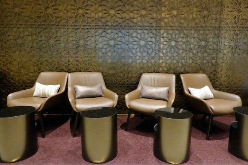 Etihad LAX Lounge Review